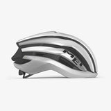 MET Trenta 3K Carbon Road Cycling Helmet with Mips AIR® protection, aerodynamic design, lightweight and secure fit.
