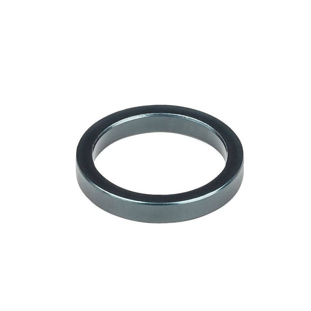 Trek full-suspension bike frame main pivot washers, durable components for bike maintenance and spare parts.