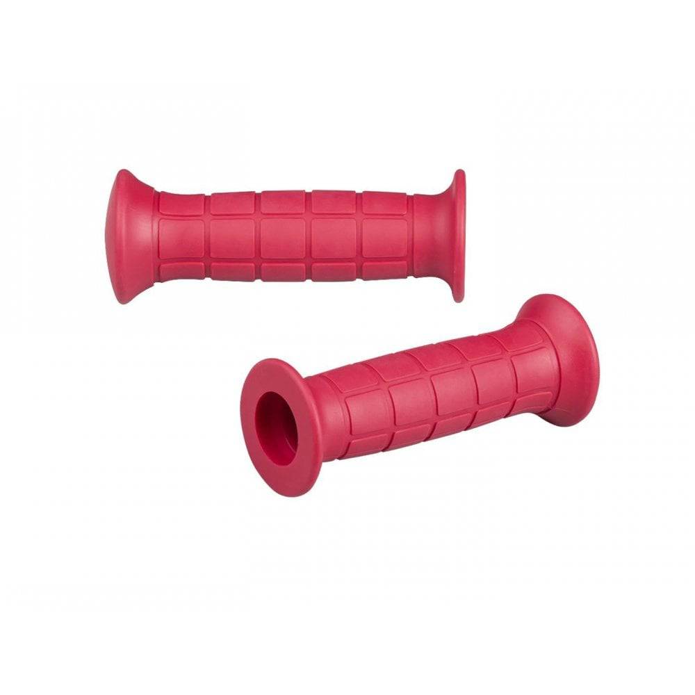 Trek Kids bike grips for secure, comfortable steering on gearless children's bicycles, shown in close-up.