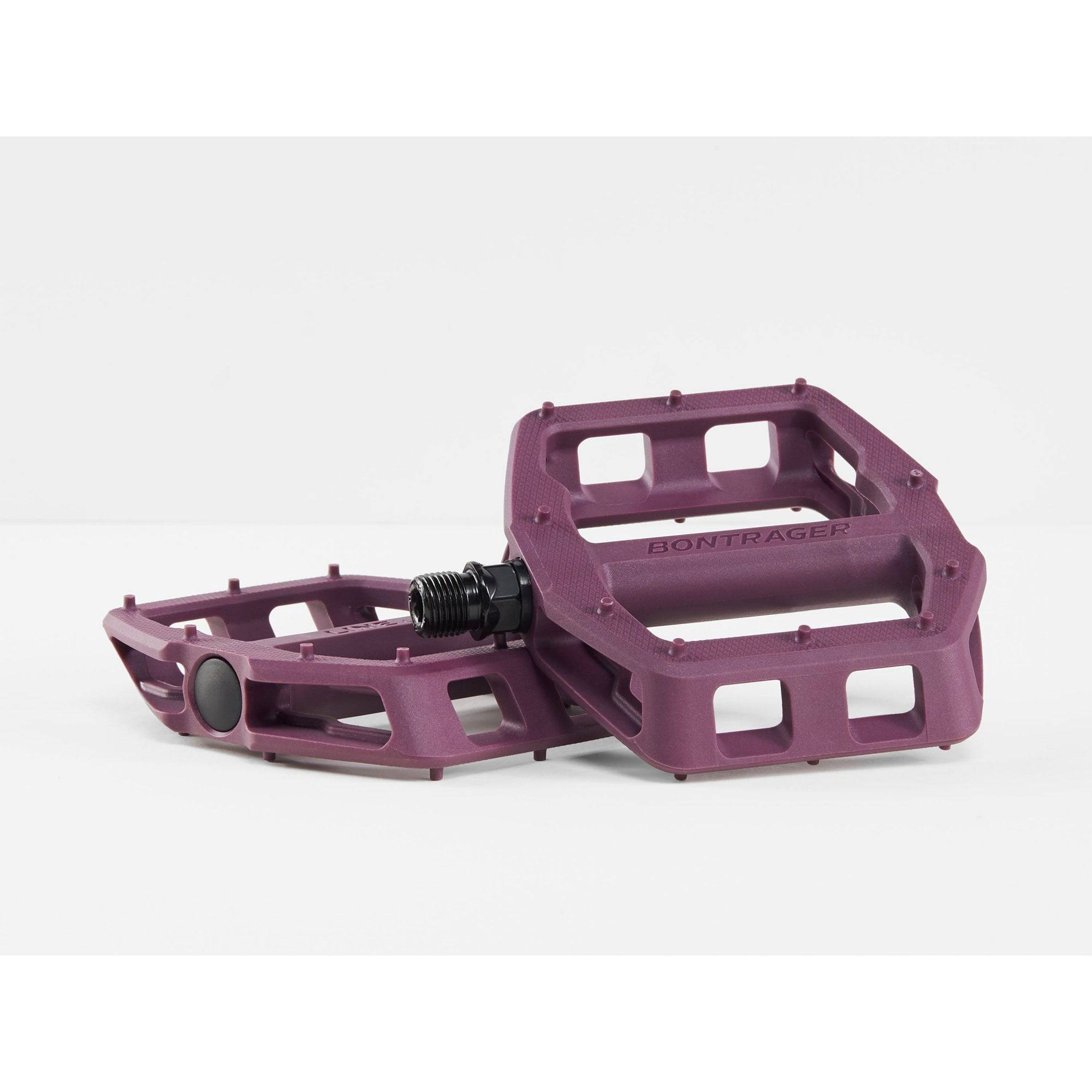 Bontrager Line Comp flat pedal with durable nylon body and traction pins for reliable grip in cycling components.