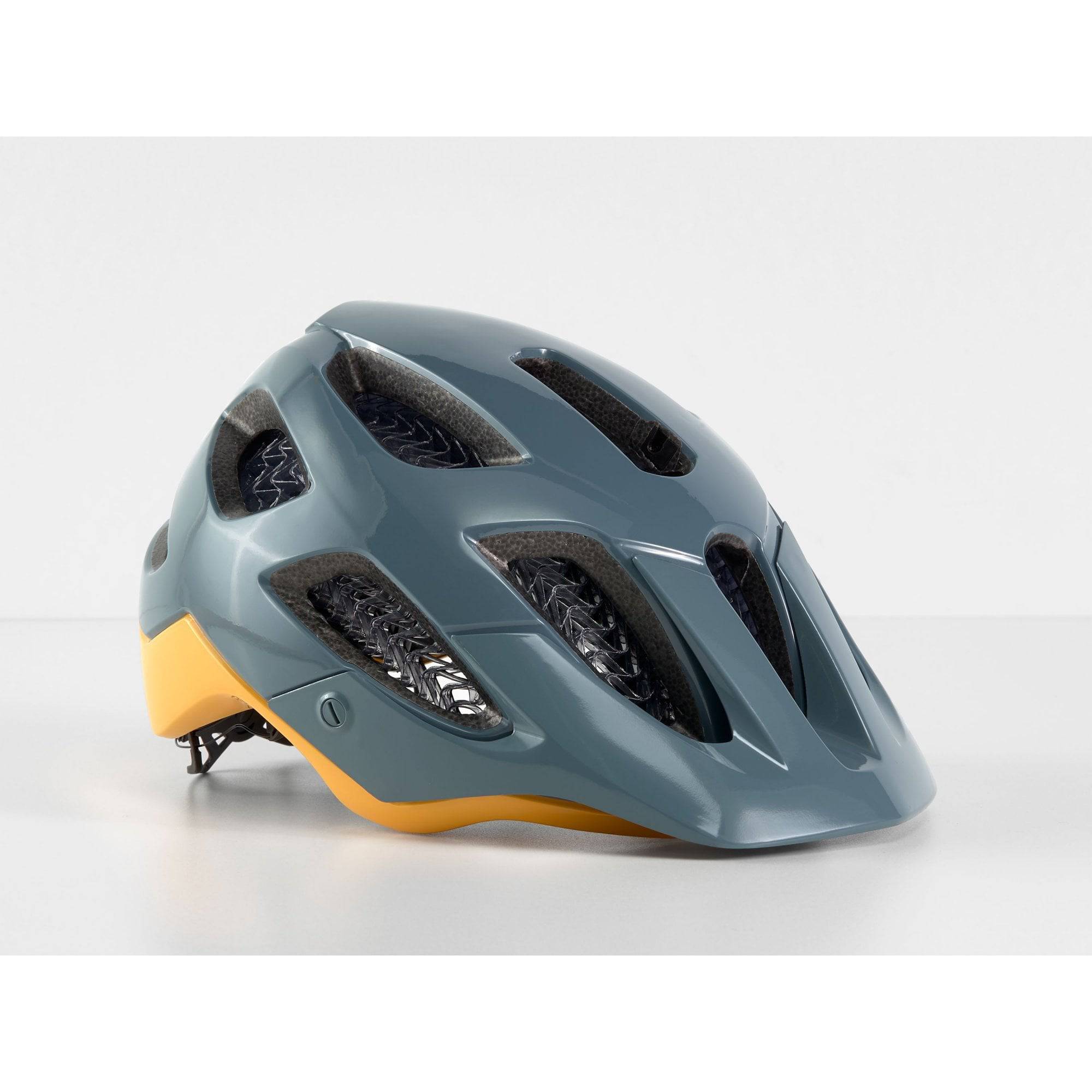 Bontrager Blaze WaveCel mountain bike helmet with Boa fit system and Blendr mount, featuring a sleek design and ventilation.