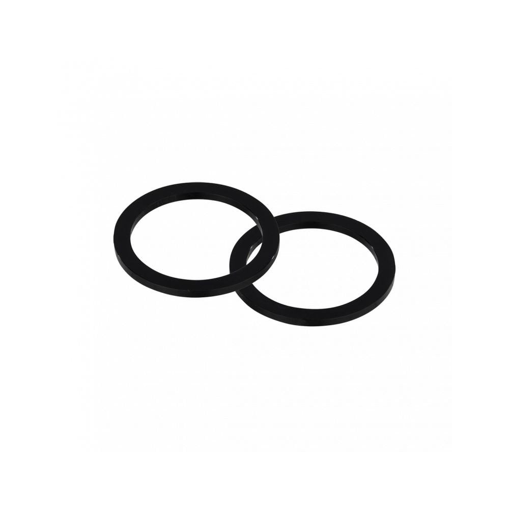 Cane Creek Hellbender 2.5mm BSA bottom bracket spacer kit in black for bicycle component installation and adjustment.