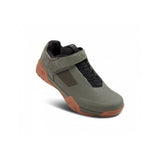 Crank Brothers Mallet Boa MTB shoes with BOA Fit System, black and gray mountain biking shoes with durable design and secure closure