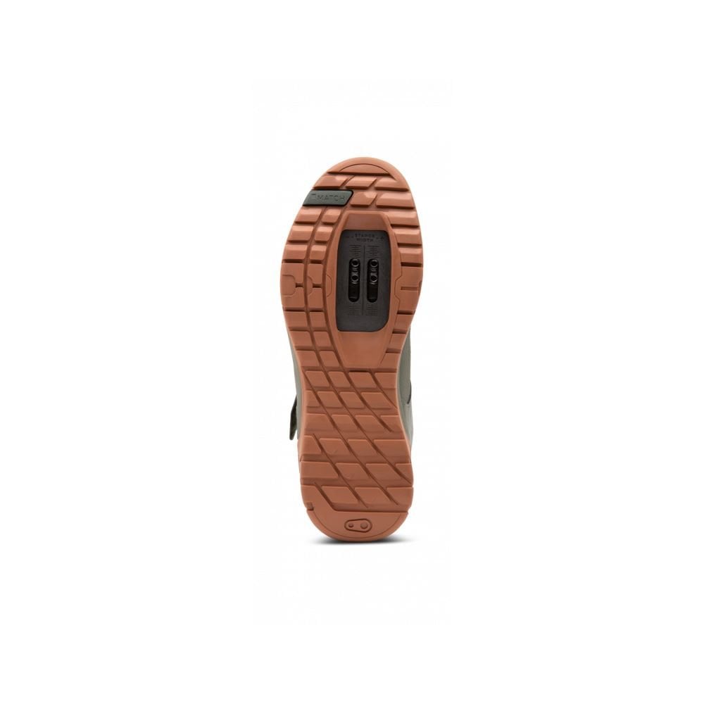 Crank Brothers Mallet Boa MTB shoes with BOA Fit System, black mountain biking shoes with rugged design and secure closure.