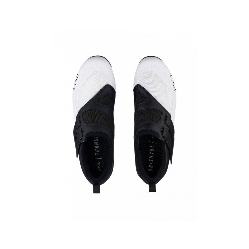 Fizik R3 Transiro road cycling shoes with carbon sole and BOA closure system, featuring sleek design and breathable upper material.