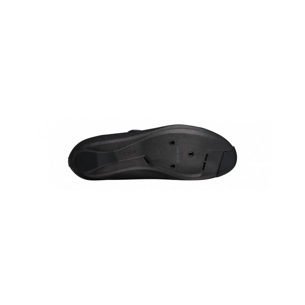 Fizik R4 Tempo Overcurve road cycling shoes with BOA closure and carbon outsole, designed for performance cycling.