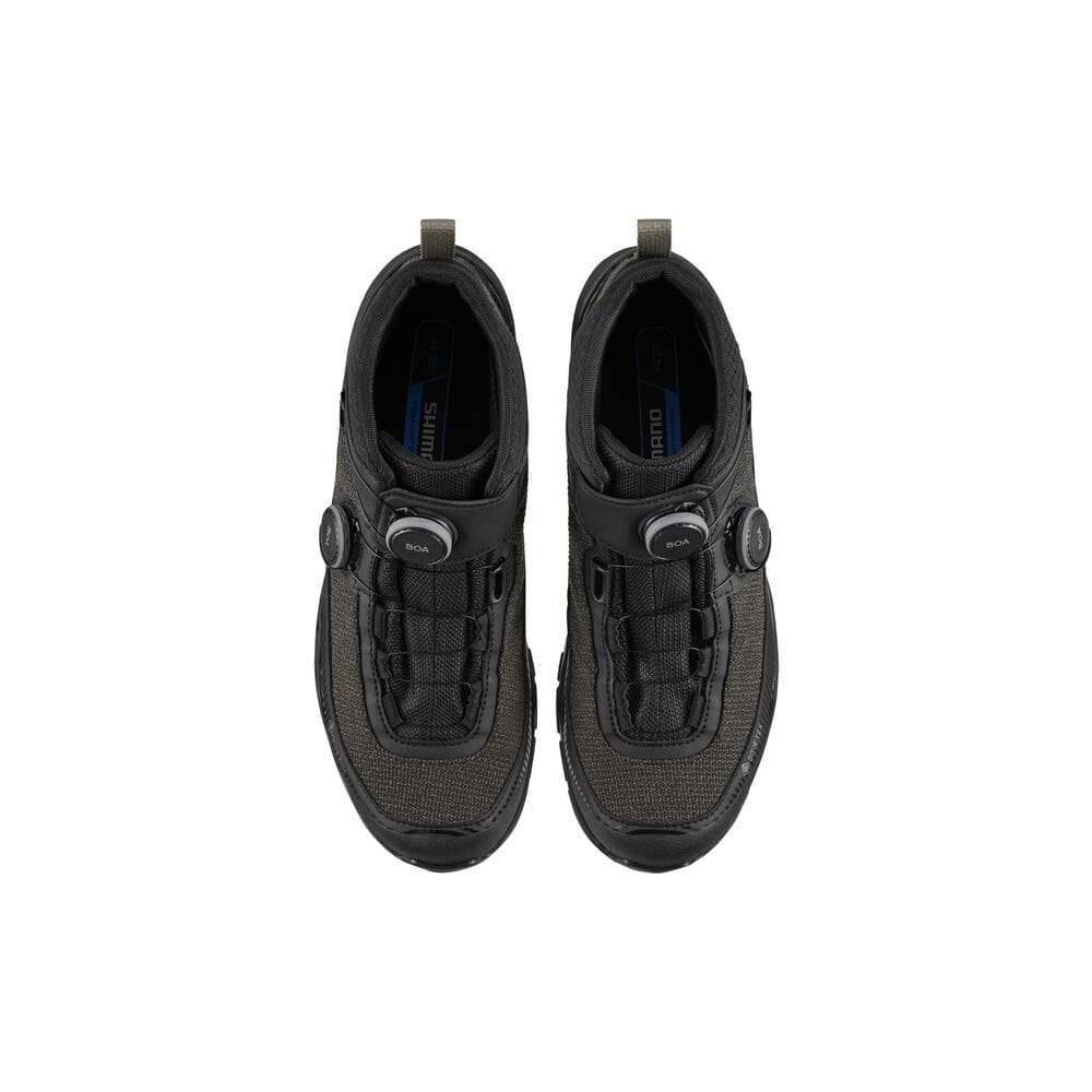 Shimano EX9 MTB shoes with BOA Fit System and waterproof Gore-Tex for mountain biking, shown in a close-up image.