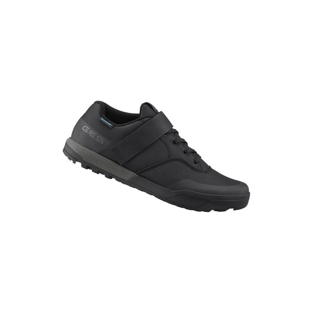 Shimano GE5 gravel shoes with SPD cleat compatibility and Enduro rubber sole, designed for cycling and outdoor adventures.