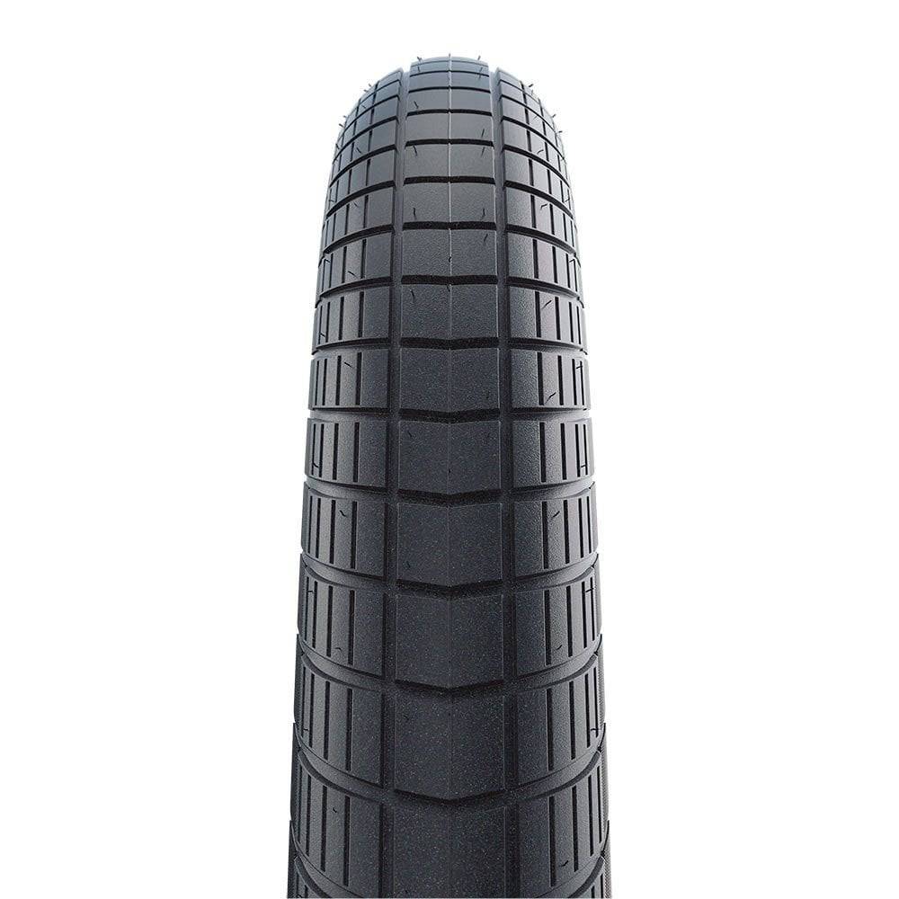 Schwalbe Big Apple K-Guard puncture-resistant balloon bike tyre with reflective sidewalls, suitable for city and touring bicycles.