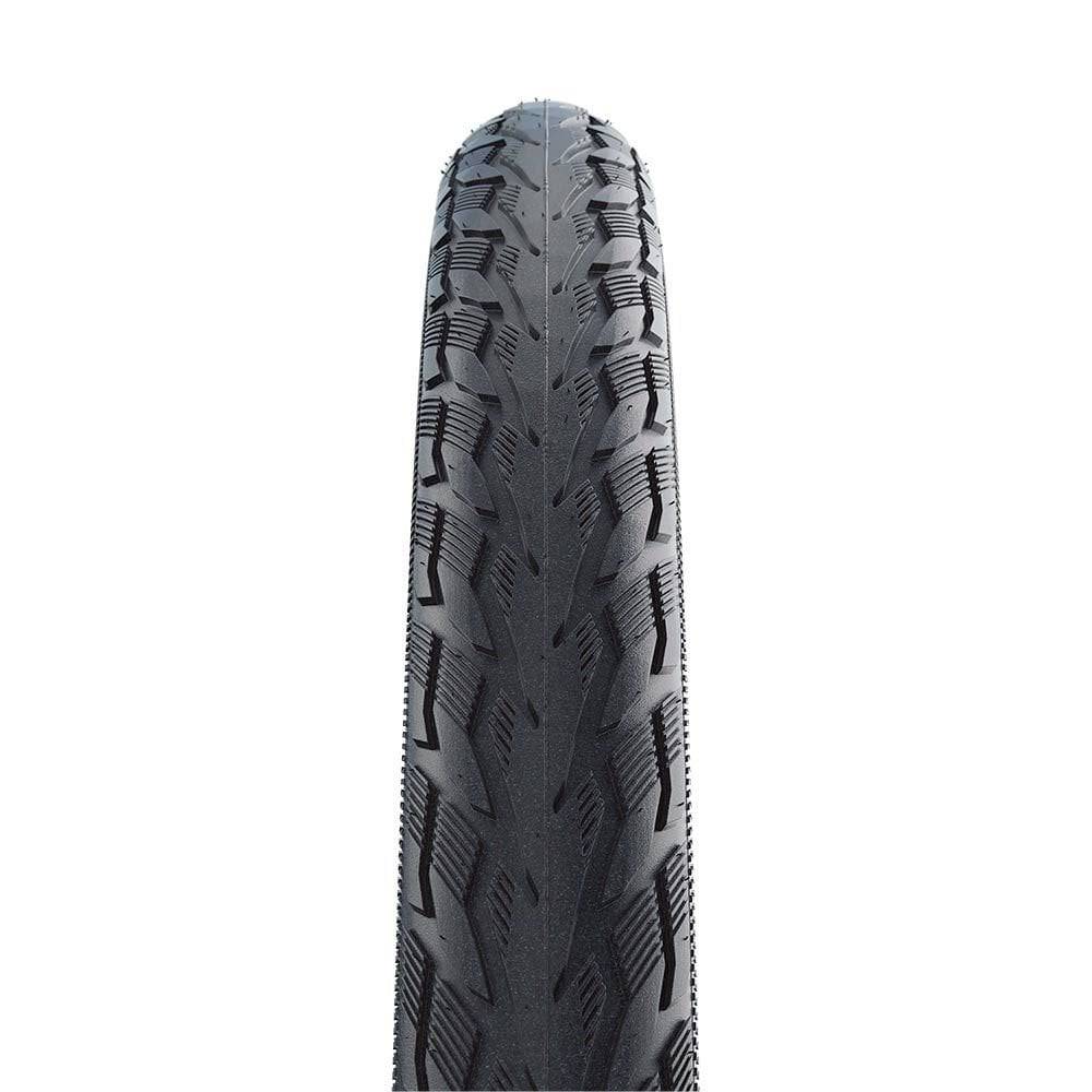 Schwalbe Delta Cruiser Plus puncture-resistant city and touring bike tire, suitable for E-bikes, shown on a bicycle wheel.