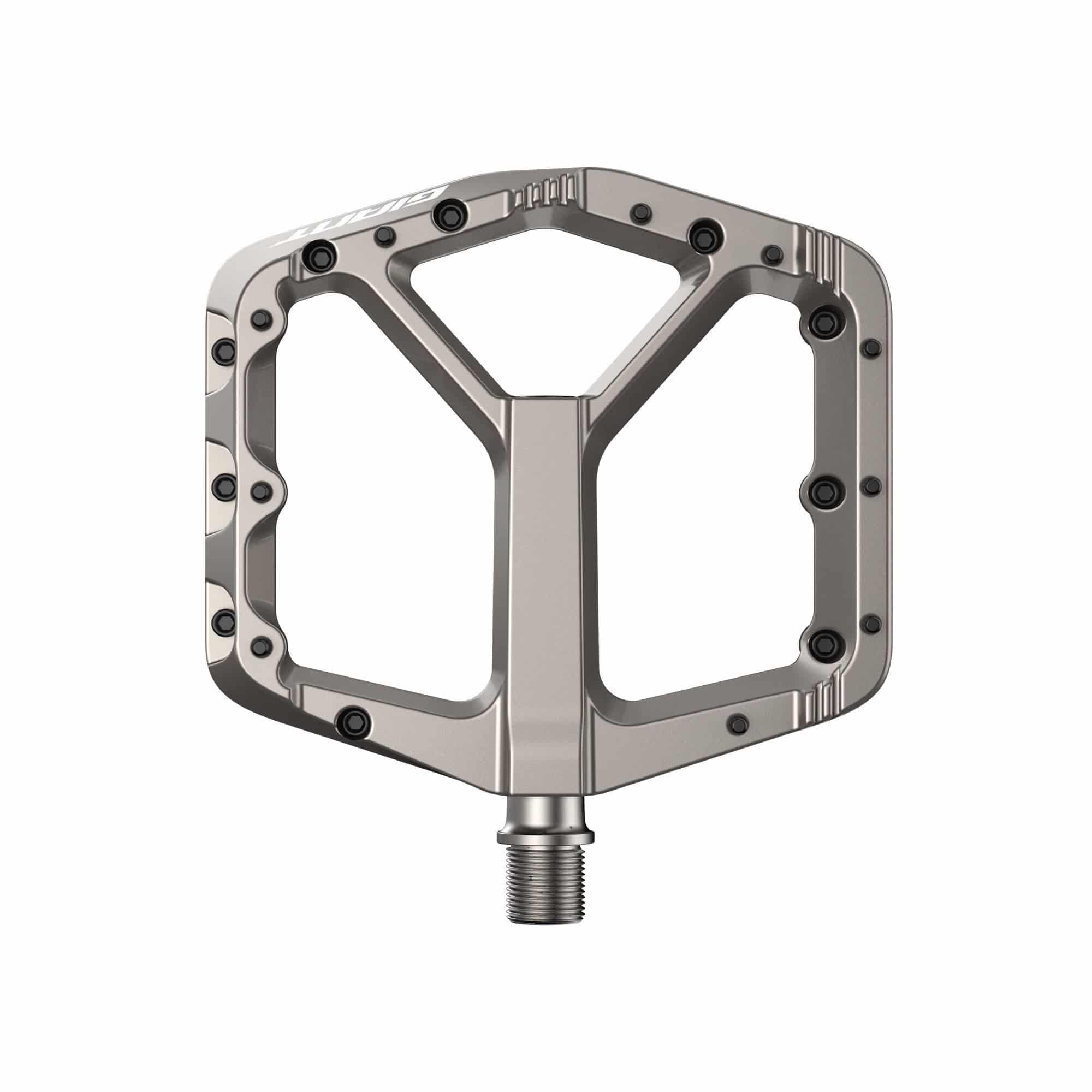 Giant Pinner Pro flat pedals for aggressive trail, enduro, and downhill mountain biking, featuring durable metal construction and grip pins.