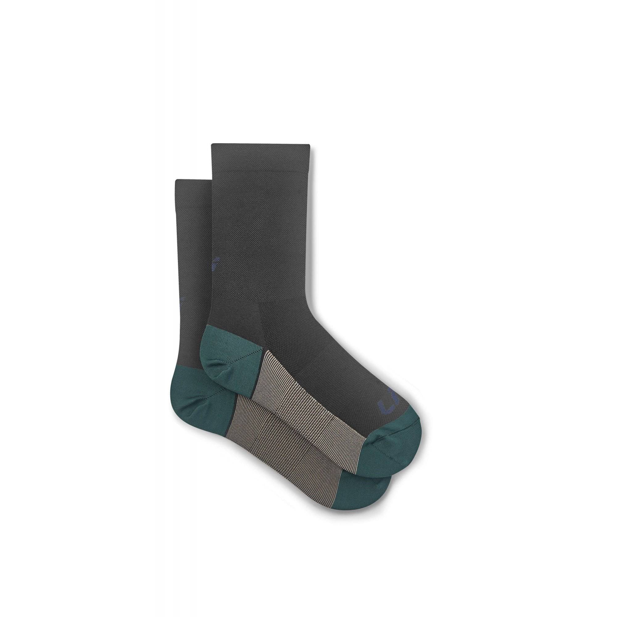 Liv Vantage Women's cycling socks with cushioned forefoot and moisture control for comfortable, breathable athletic footwear.