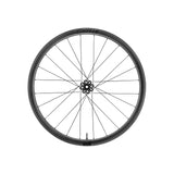 Giant CXR 1 tubeless-ready disc wheel for road, gravel, and mountain bike trails, showcasing aerodynamic design and durable construction.