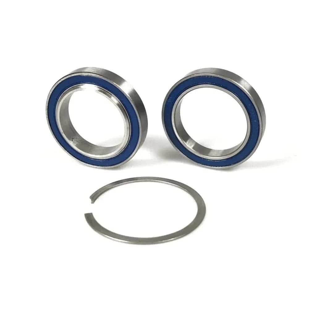 Praxis Works SPARE 3028 M30 Bearing Service Kit for drivetrain maintenance, featuring various bearing components and tools.