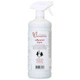 Effetto Mariposa Allpine Light Eco biodegradable bike cleaner in a workshop setting, with pine scent and spray bottle visible.