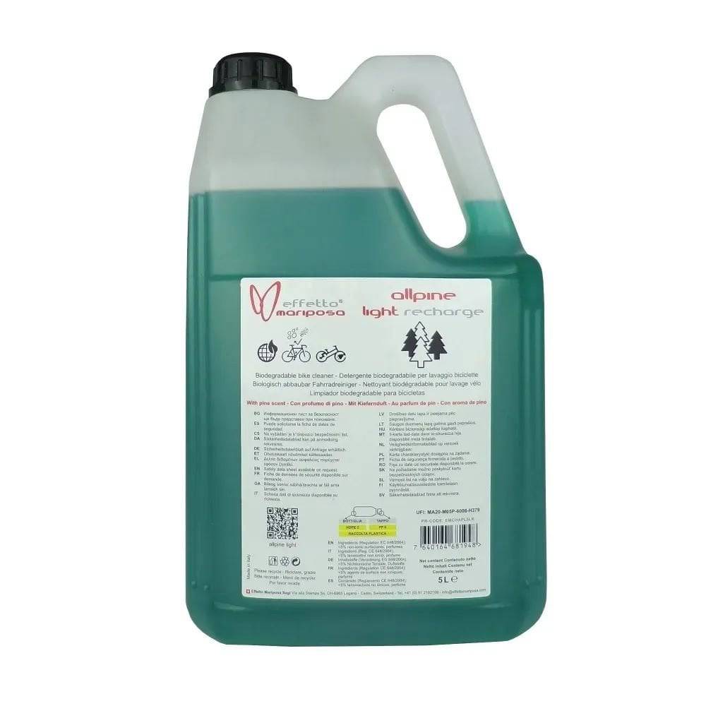 Effetto Mariposa Allpine Light Eco biodegradable bike cleaner in workshop setting, with pine scent and eco-friendly formulation.