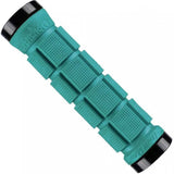 Lizard Skins Northshore dual-clamp lock-on grips for MTB and BMX bikes, featuring textured rubber for secure handling.