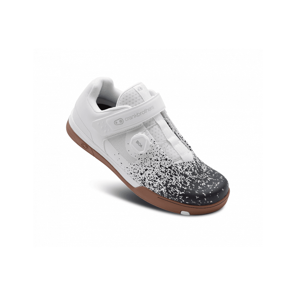 Crank Brothers Mallet Boa MTB shoes with BOA Fit System for mountain biking, featuring durable footwear design for off-road cycling.