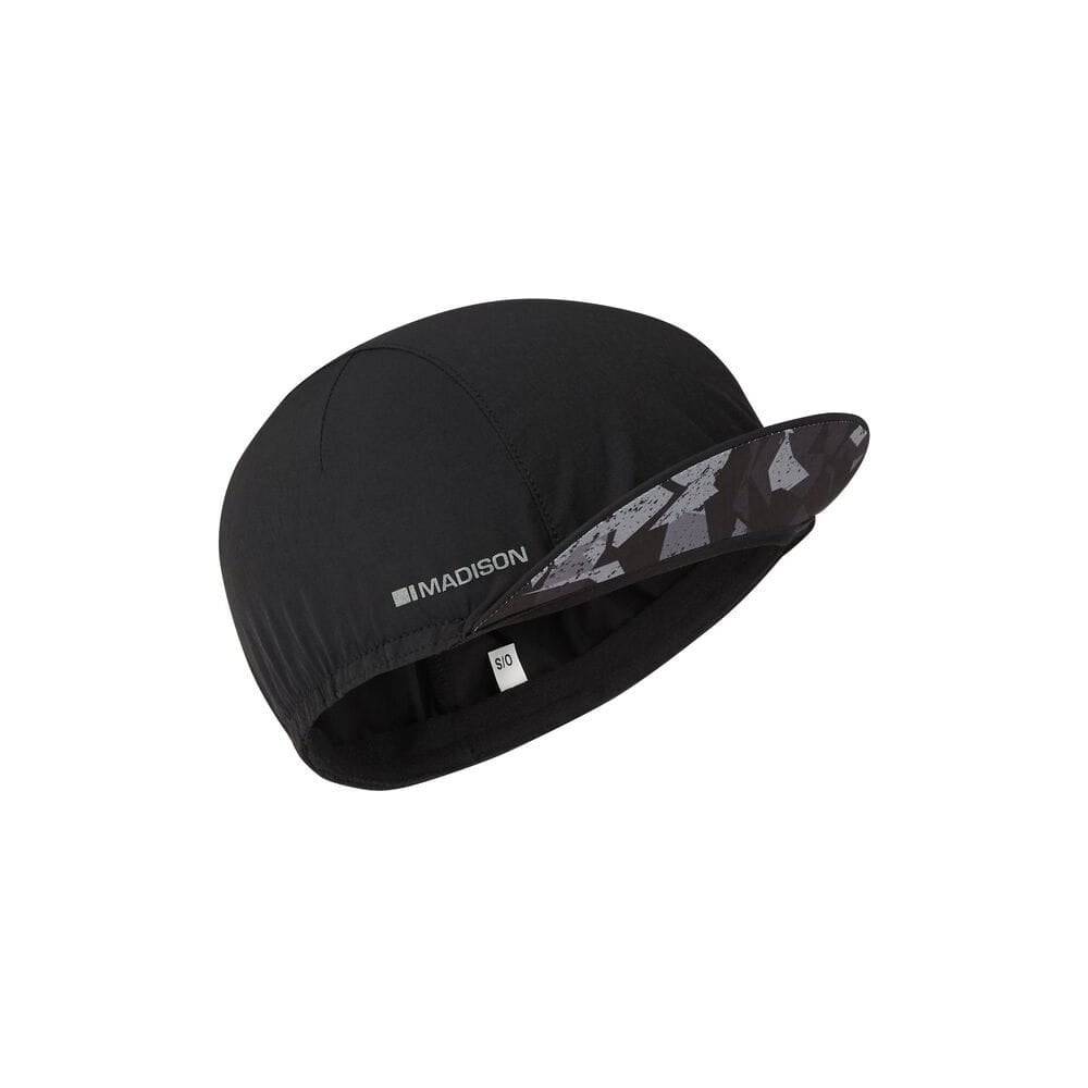 Madison Roam Cap Headwear, moisture-wicking cycling hat with stretch fit, designed for comfortable outdoor cycling.