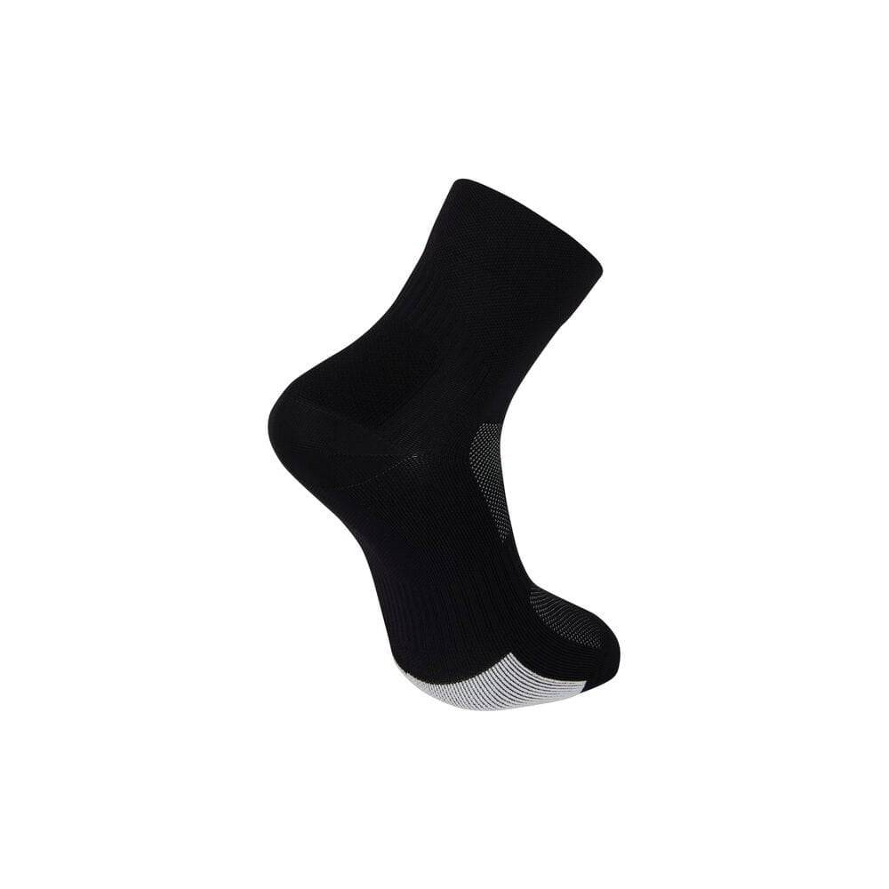 Madison Flux performance unisex athletic socks in moisture-wicking fabric, ideal for running and cycling activities.