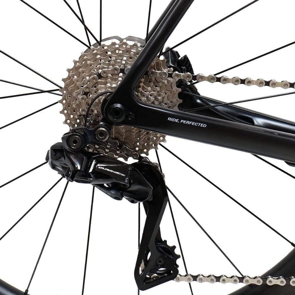 Basso Diamante Dura-Ace Di2 Cosmic S Road Bike