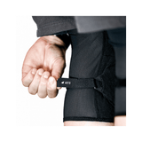 Bluegrass Bluegrass 3Strap Knee Pads Level 2 certified mountain biking protective clothing with adjustable straps and padded design