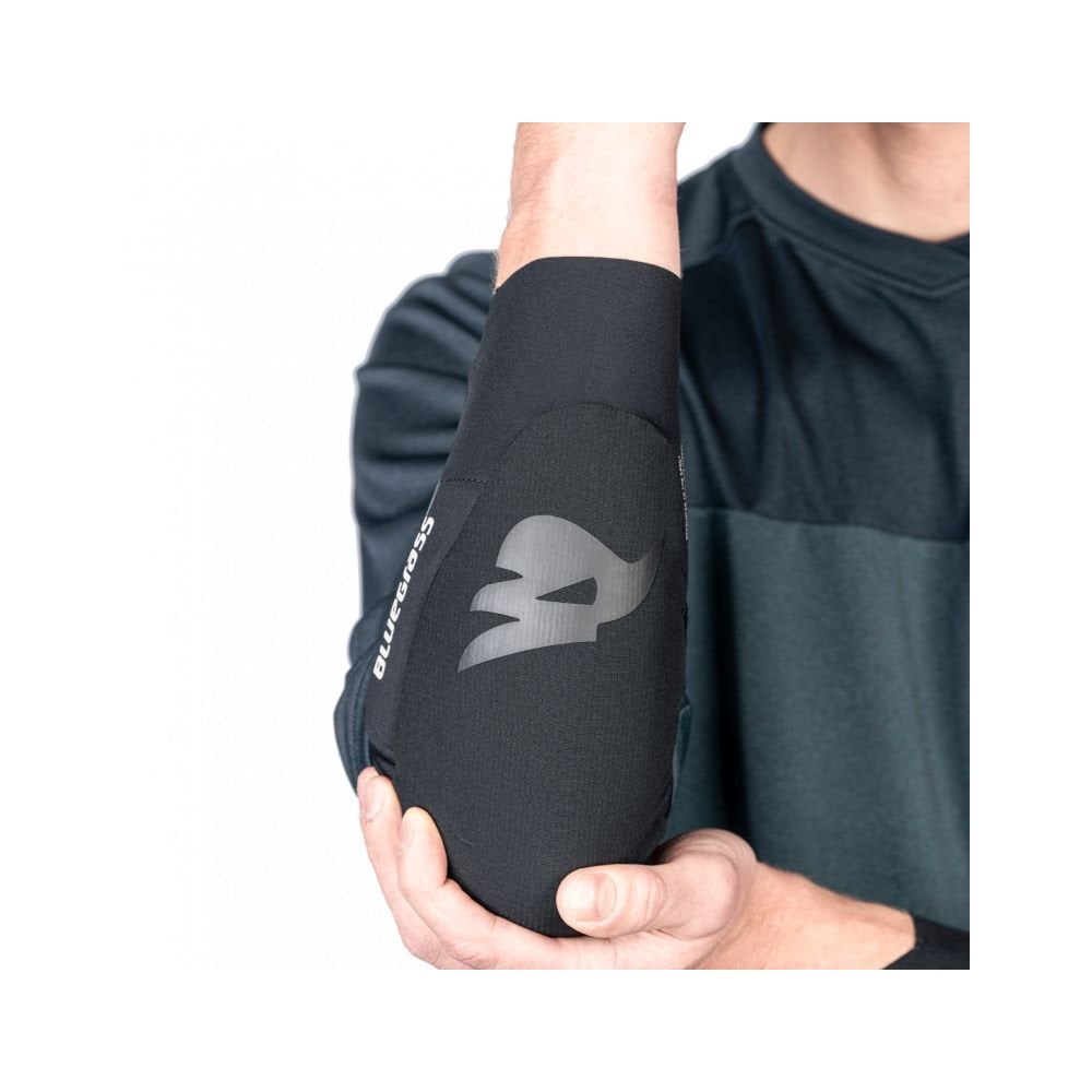 Q36.5 Jersey Long Sleeve Hybrid Que x Jersey