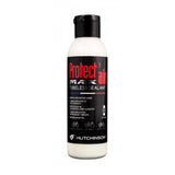 Hutchinson Protect'Air Max 2023 tubeless latex tyre sealant for road and MTB bikes, shown in a clear container.