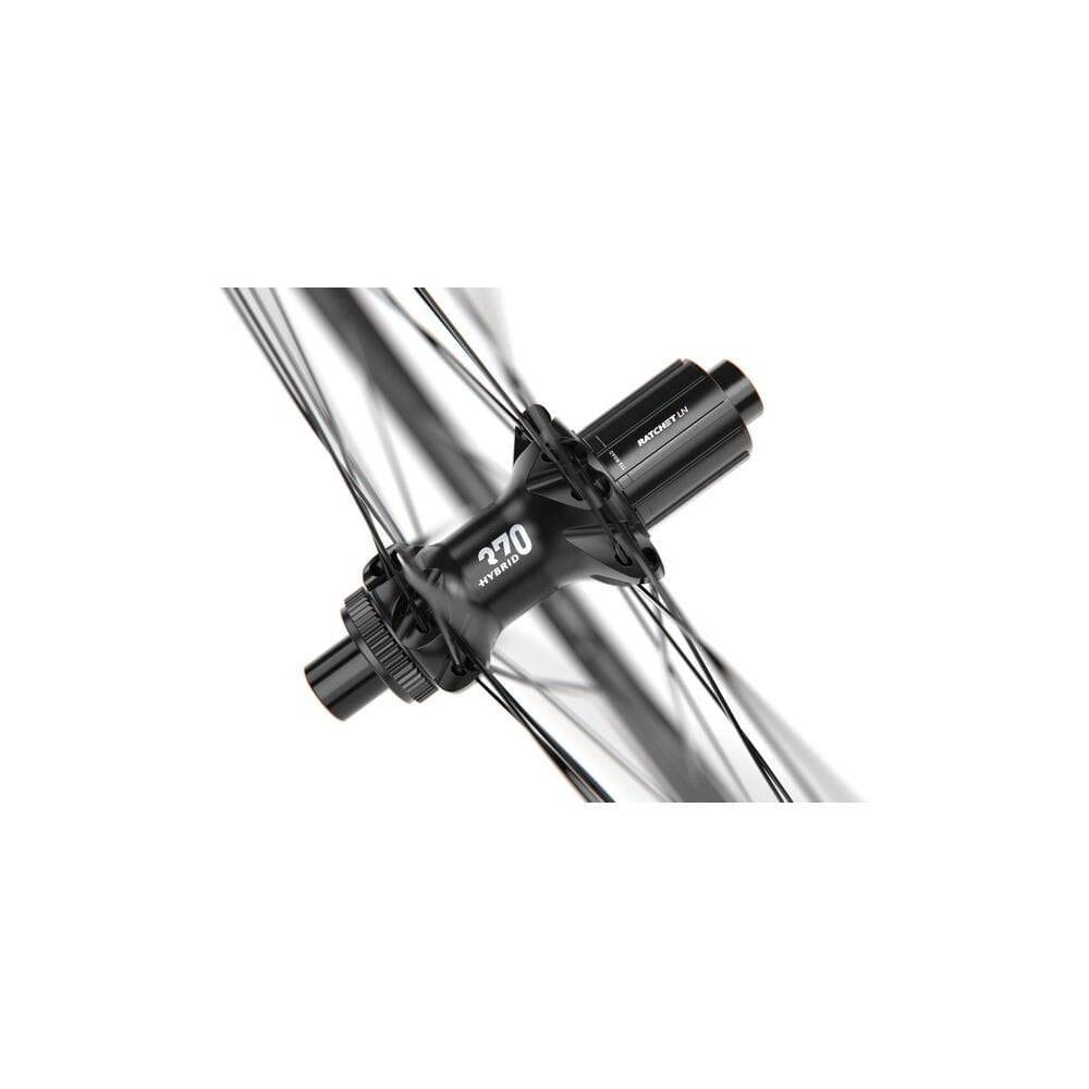 DT Swiss HE 1800 HYBRID disc brake clincher wheel with 23x22mm rim and 100x12mm front hub for e-road cycling.