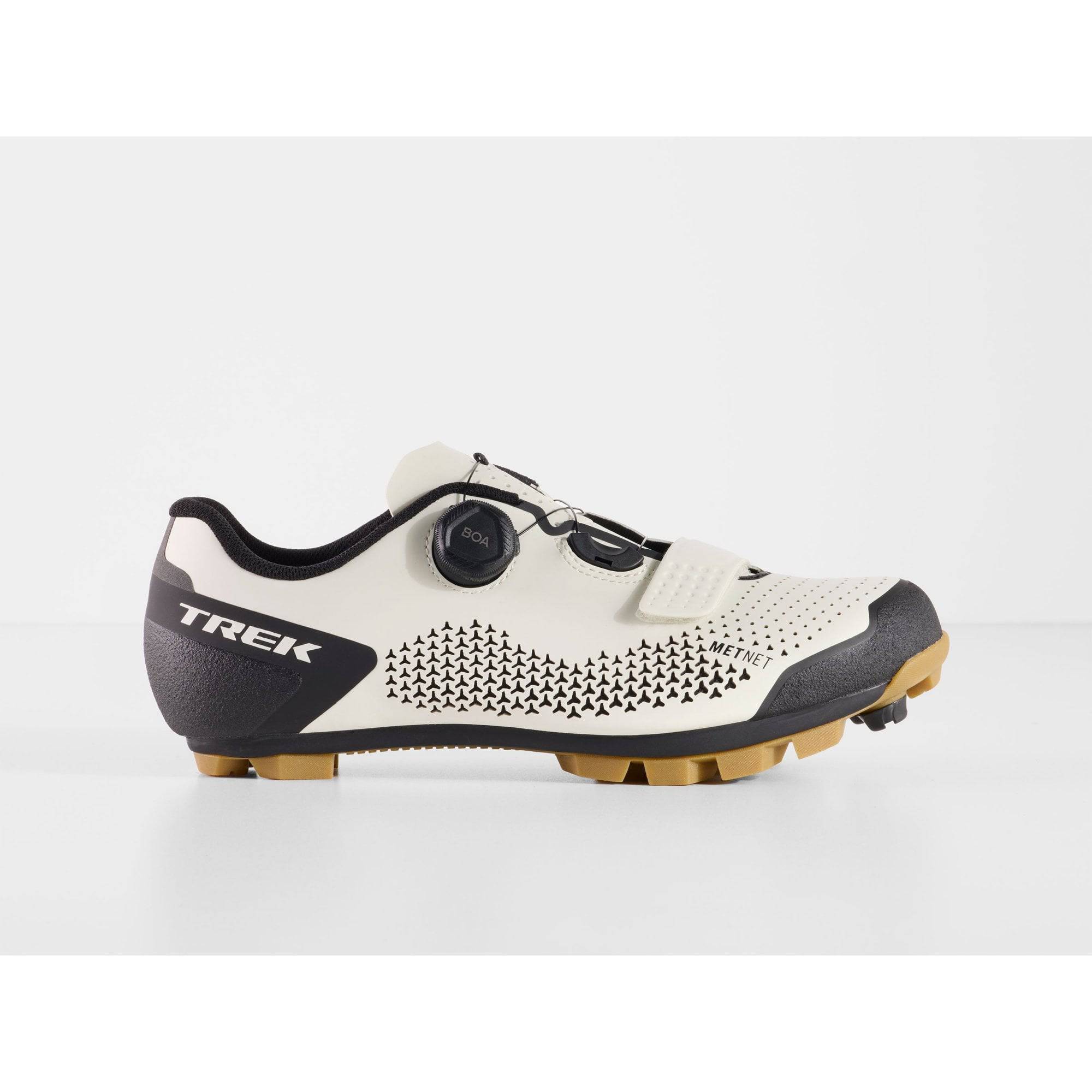 Unisex Trek Foray mountain bike shoes with durable cycling footwear design, featuring rugged soles and secure straps.