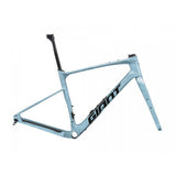 Giant Revolt Advanced Pro-FF gravel bike frameset with disc brake mounts, 700c wheels, lightweight carbon construction.