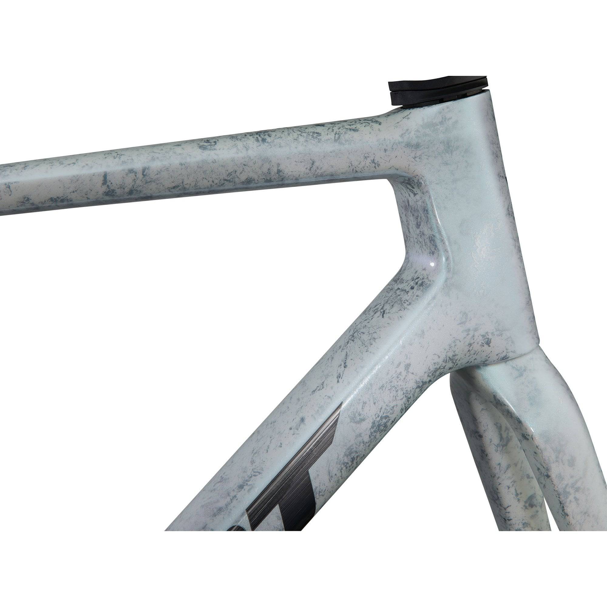 Giant TCR Advanced SL-FF aero road frameset with integrated cockpit and cable routing, lightweight and aerodynamic bicycle component