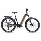 Giant AnyTour X E+ 3 e-hybrid bike with SyncDrive motor and integrated Ride Dash Evo navigation system.