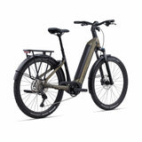 Giant AnyTour X E+ 3 electric hybrid bike with SyncDrive motor and integrated Ride Dash Evo navigation system.