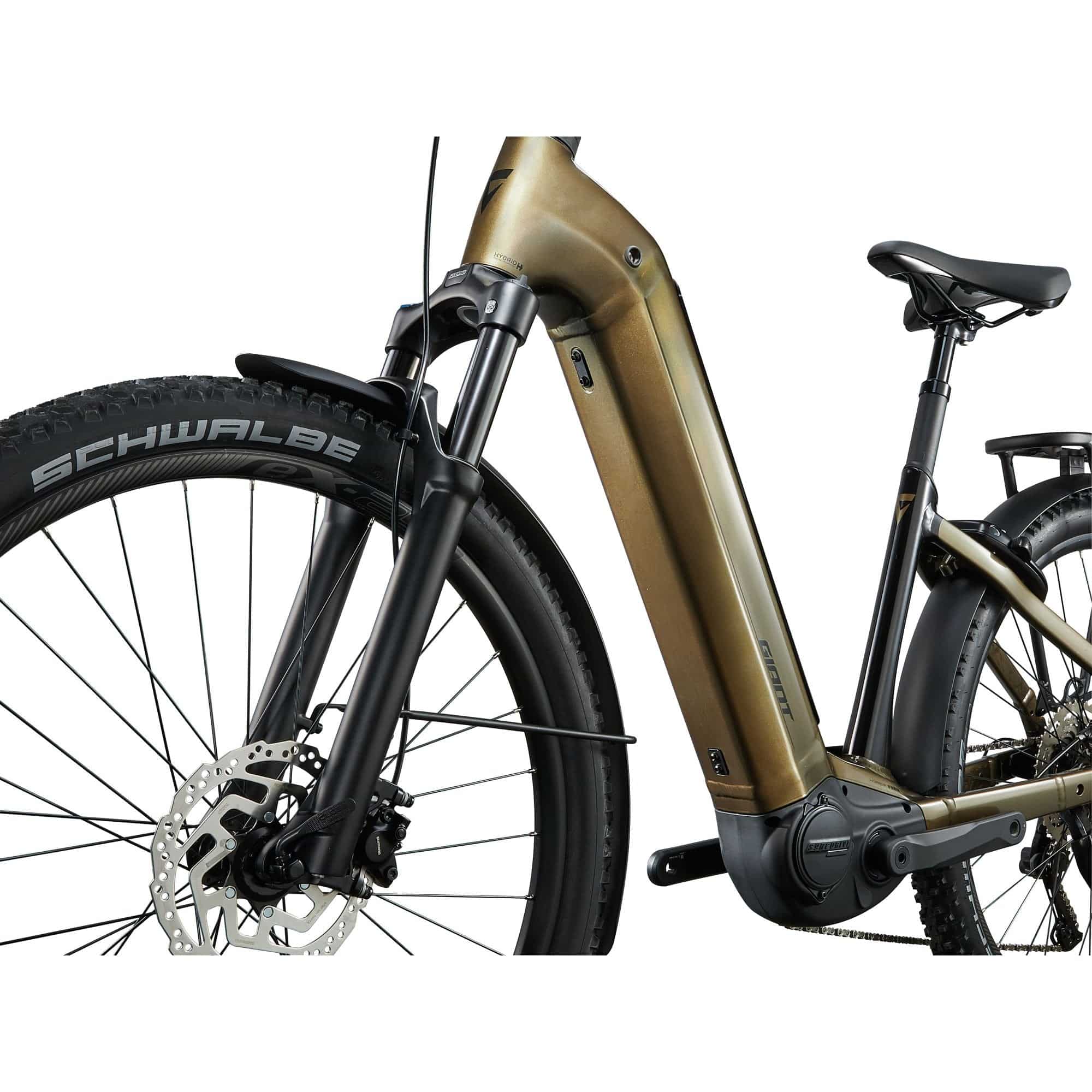 Giant AnyTour X E+ 3 e-hybrid bike with SyncDrive motor and integrated Ride Dash Evo navigation system.