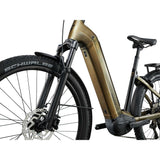 Giant AnyTour X E+ 3 e-hybrid bike with SyncDrive motor and integrated Ride Dash Evo navigation system.