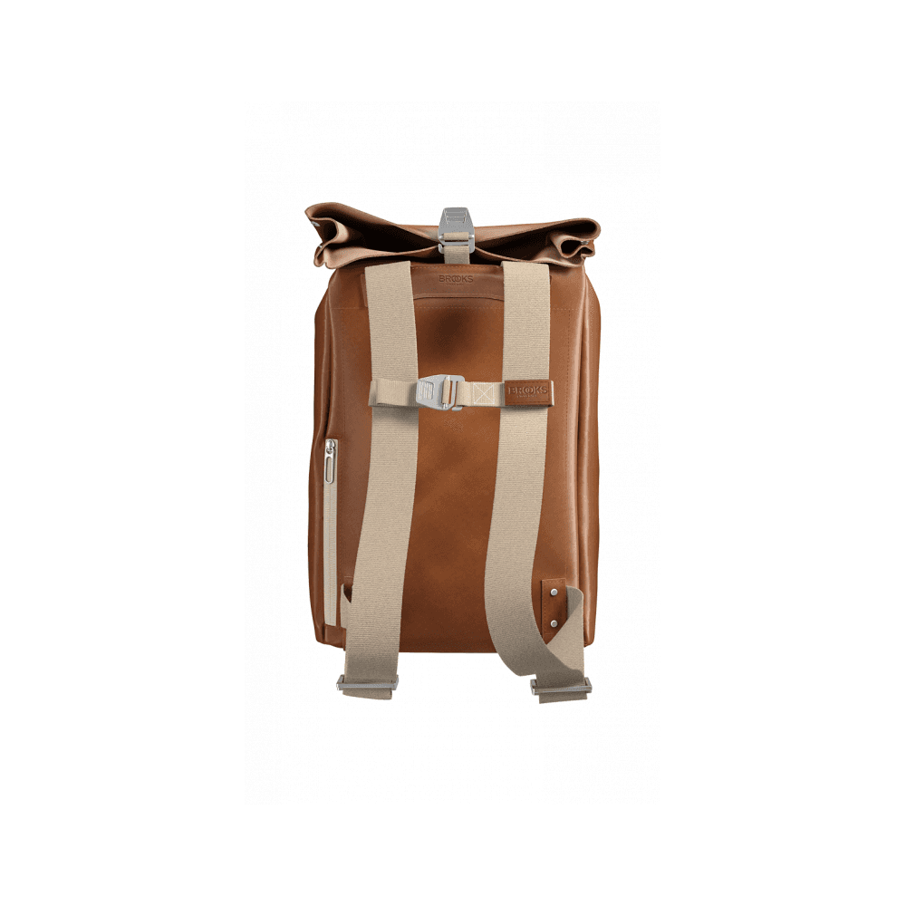 Brooks Pickwick leather backpack with laptop sleeve, handmade in Italy, ideal for urban cycling and everyday accessories.