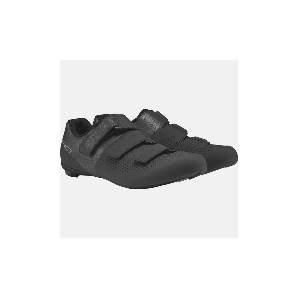 Shimano RC3 RC300 SPD-SL road cycling shoes with BOA L6 dial closure, featuring sleek design and breathable material.
