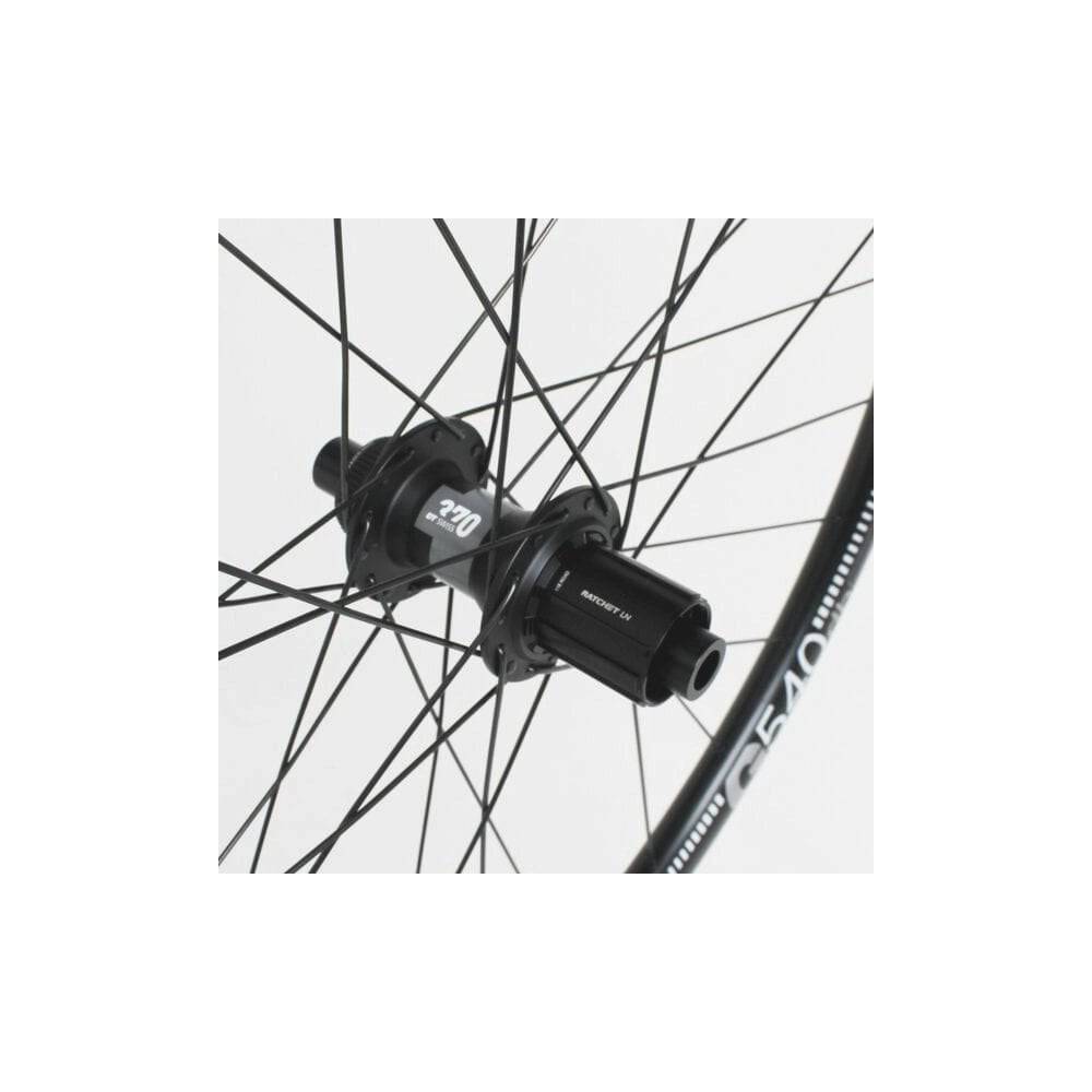 M Part Wheels gravel rear wheel with DT 370 CL hub, G 540 rim, 700c size, TLR tubeless-ready, disc brake compatible.