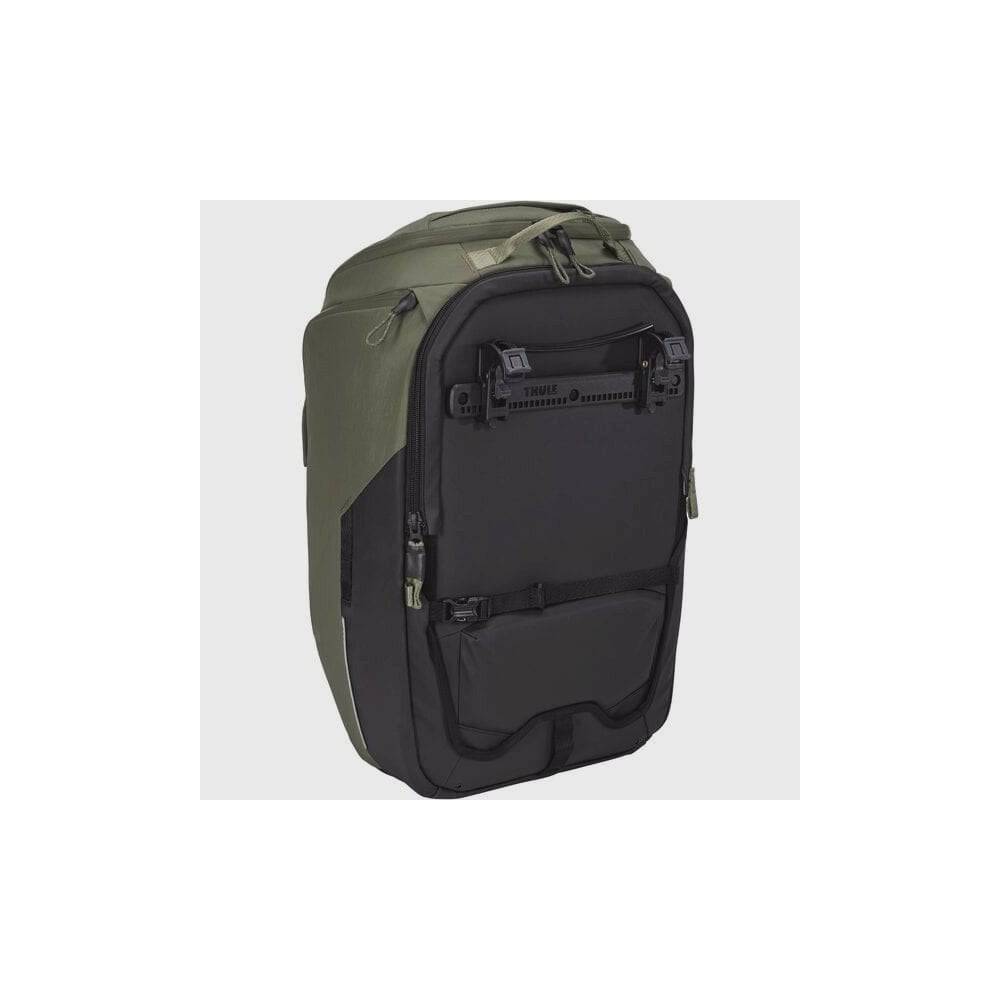 Thule Paramount Hybrid pannier and backpack for urban commuters, featuring versatile design and multiple compartments.