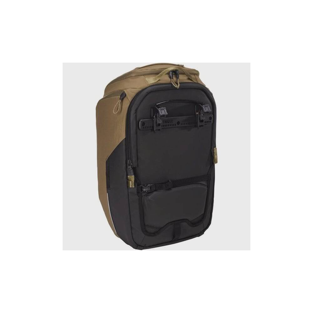 Thule Paramount Hybrid pannier and backpack, versatile urban commuter bag with multiple compartments and durable design.
