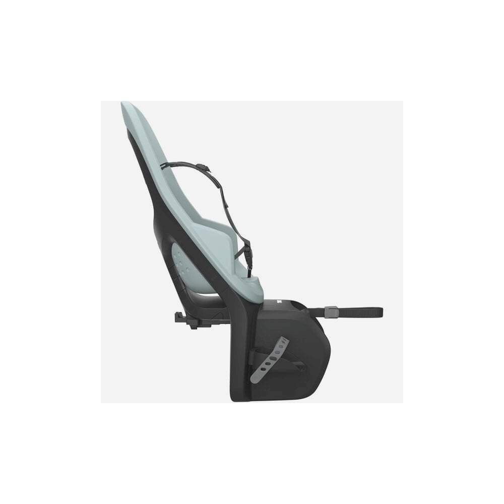 Thule Yepp 2 Maxi child bike seat with HD rack mount and click-in system, designed for secure and comfortable riding.