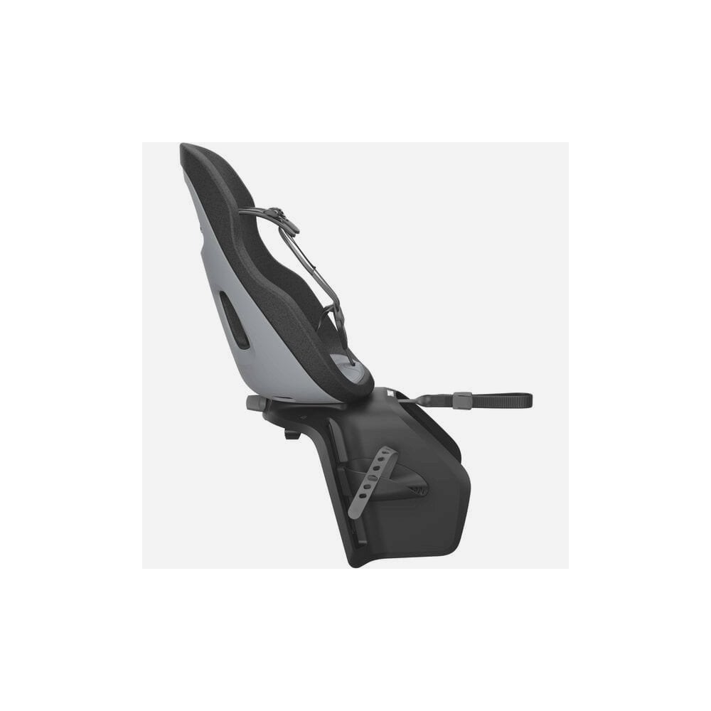 Thule Yepp Nexxt 2 Maxi rack mount child bike seat for kids, showing the secure mounting system and comfortable design.