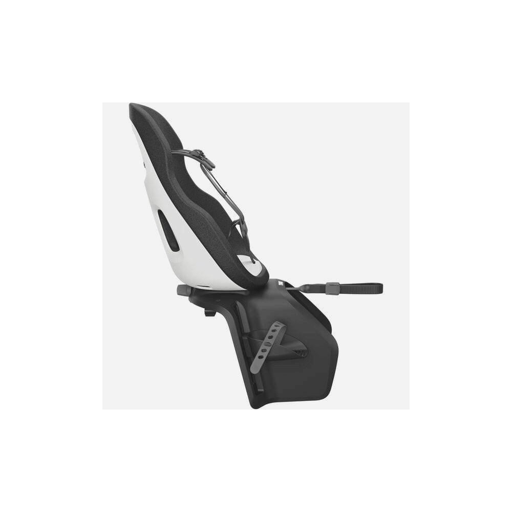 Thule Yepp Nexxt 2 Maxi rack mount child bike seat showing secure mounting brackets and padded seat for kids.