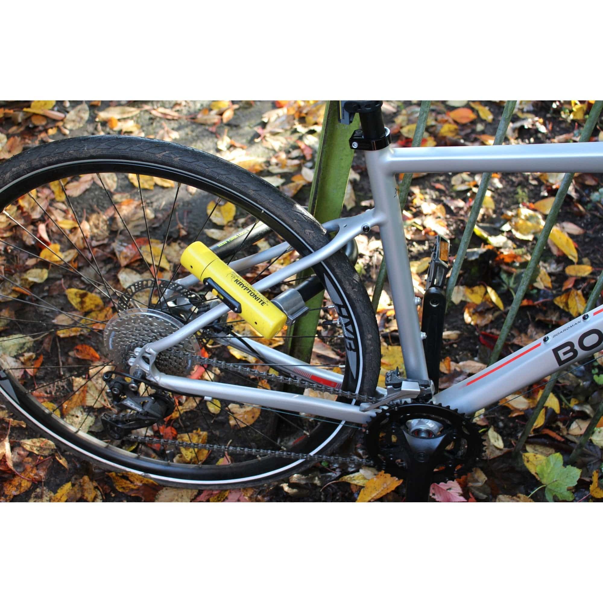 Kryptonite New York Diamond U-Lock for bikes and powersports, with sturdy lock mechanism and reinforced shackle for security.
