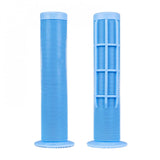 DMR Bikes Grid grips with soft rubber and waffle pattern for MTB handlebar comfort and enhanced grip.