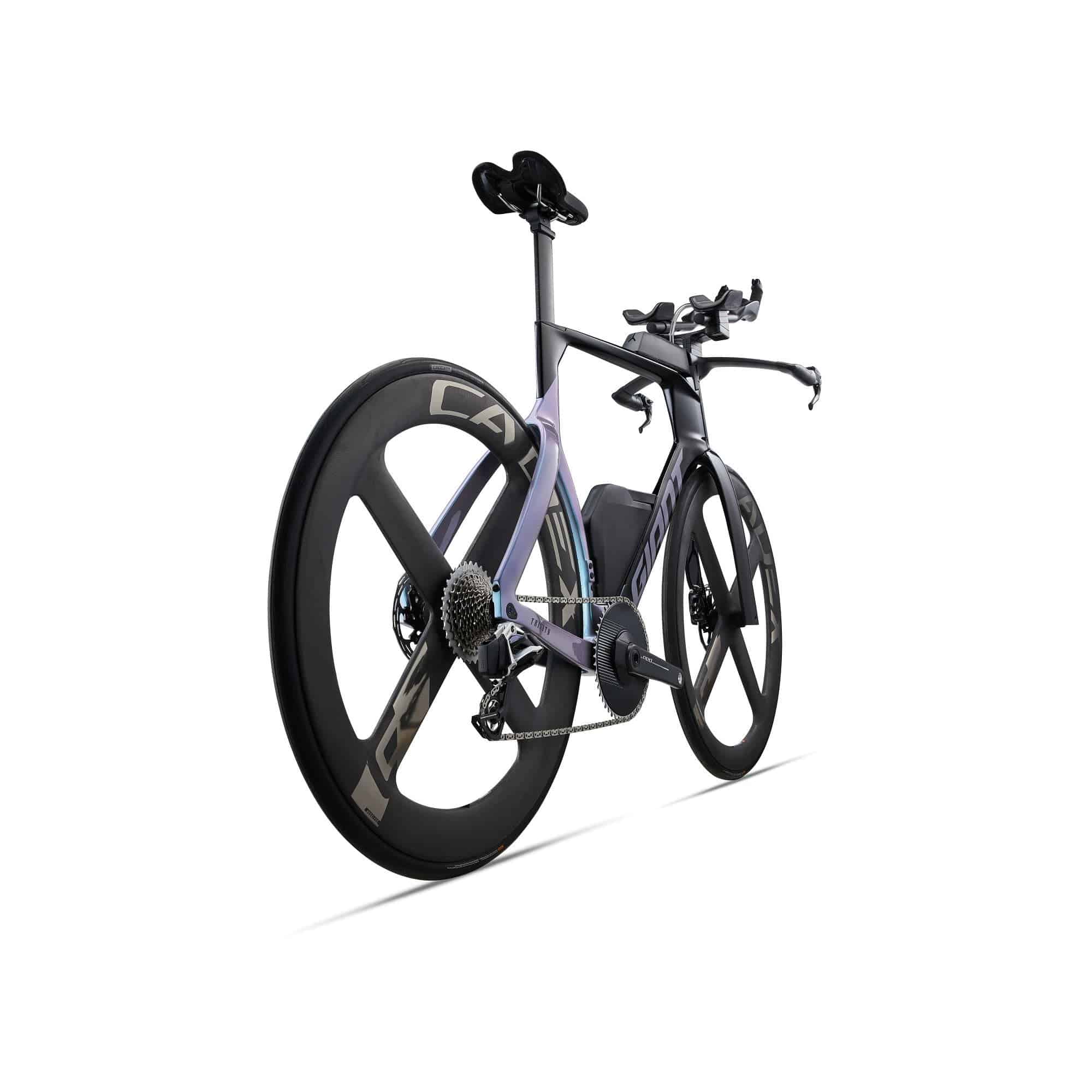 Giant Trinity Advanced SL 0 triathlon bike with aerodynamic frame, integrated hydration system, and disc brakes.