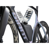 Giant Trinity Advanced SL 0 triathlon bike with integrated hydration system and disc brakes, designed for high-performance triathlon racing.