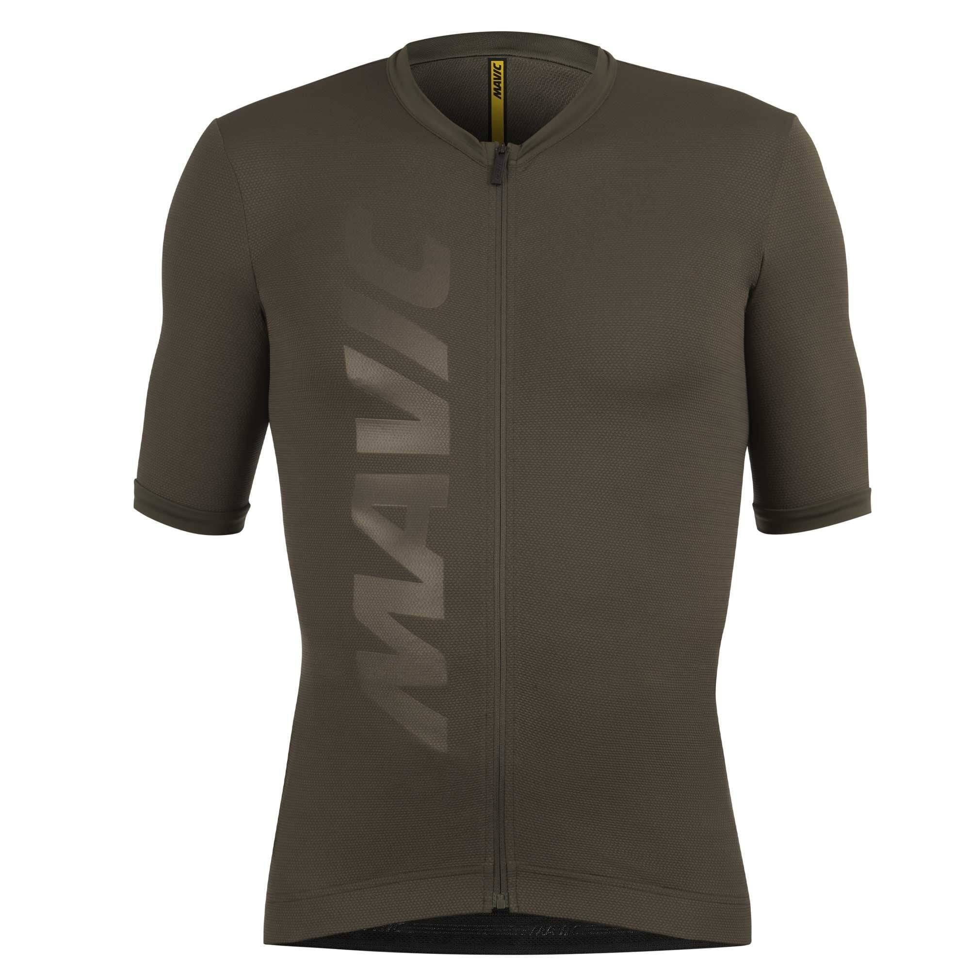 Mavic Aksium short sleeve cycling jersey with UPF 30 sun protection and reflective details, designed for active cycling wear.