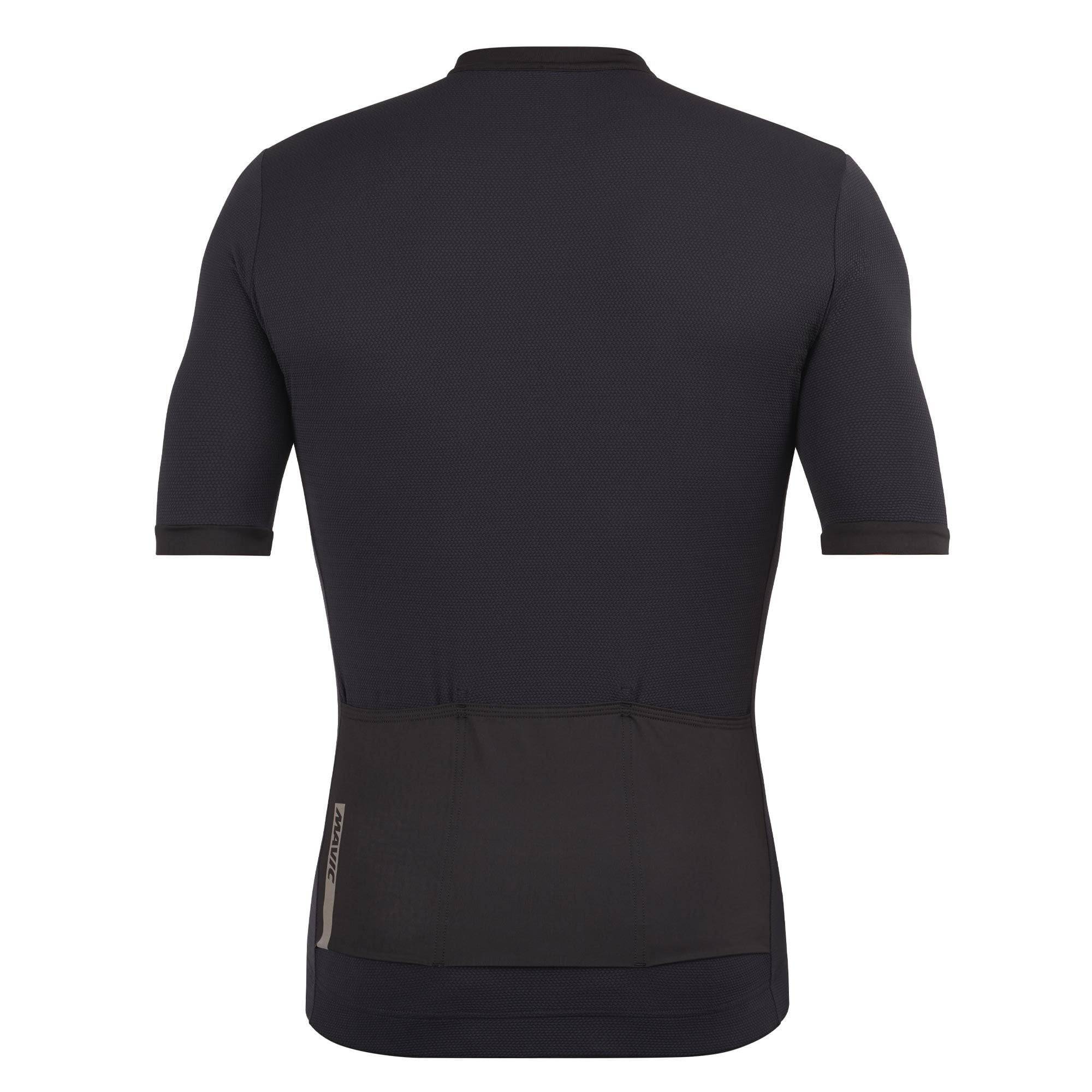 Mavic Aksium short sleeve cycling jersey with UPF 30 protection and reflective details, designed for comfort and visibility.